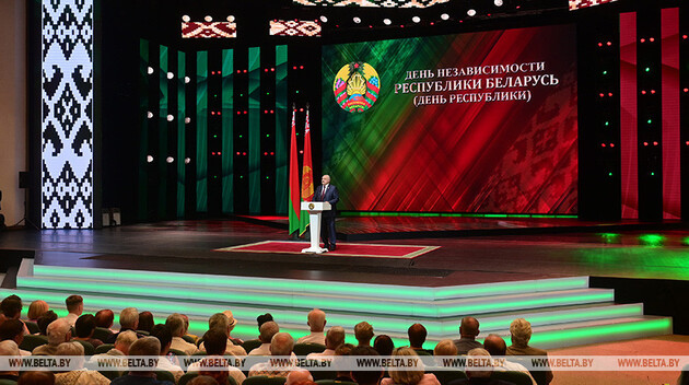 Лукашенко приказал взять под прицел центры принятия решений западных стран