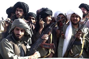 Талибы стремятся к международному признанию после несколькотысячного собрания лидеров боевиков