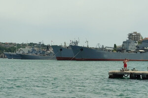 В Чорному морі в бойовій готовності на російських кораблях знаходиться 28 ракет 