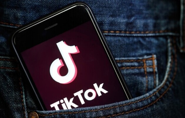 TikTok рассказал о борьбе с фейками о вторжении России в Украину