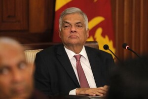 Шри-Ланка – банкрот, заявил ее премьер-министр. А президент попросил помощи у России