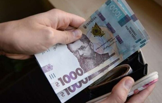 Киевлянам предлагают больше работы, но меньше зарплату: топ вакансий