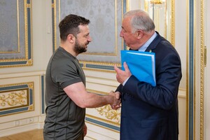 Президент України зустрівся з головою Сенату Франції