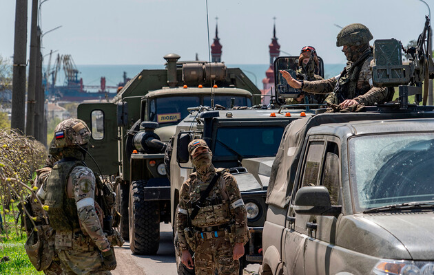 Росія виводить сили із Маріуполя в Запорізьку область