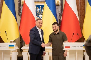 Зеленский внес в Раду закон об особом статусе поляков в Украине – Дуда