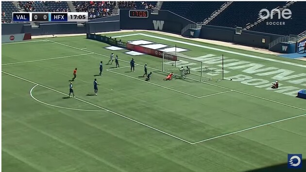 Епізод стався в середині першого тайму