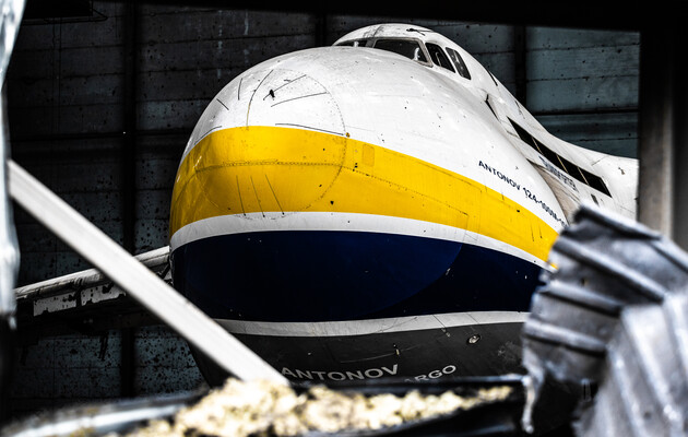 Кліп було знято в аеропорту "Антонов"