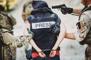 ОКУПОВАНІ: Як журналісти на захоплених територіях тримають удар від Росії 