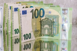 Как повлияет девальвация евро на Украину