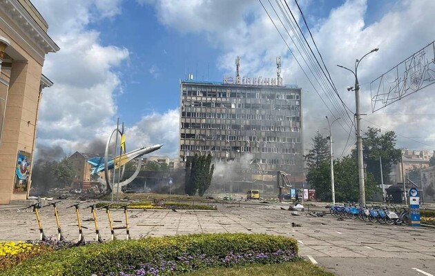 Зеленський опублікував відео руйнувань у центрі Вінниці 