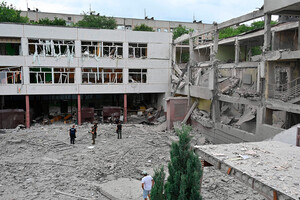 В Харькове оккупанты обстреляли две школы