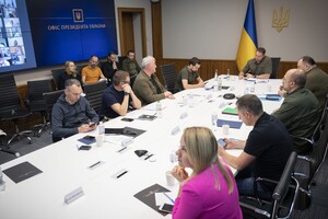Конгрес місцевих та регіональних влад: представники ОПУ, Кабміну та ОМС вперше сіли за один стіл, аби обговорити план відновлення України 