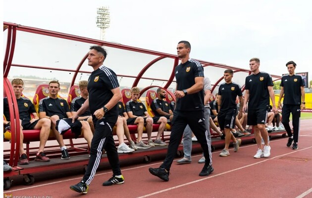 Виценец уехал в Россию