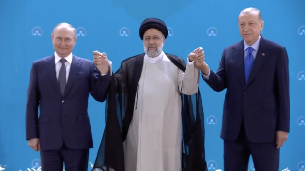 Путін в Ірані: хто кого там переграв