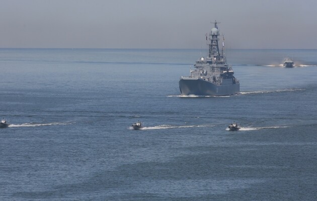 В Черном море РФ держит три корабля, готовых к удару по Украине – ОК «Юг»