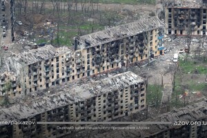 У Маріуполі окупанти припинили видавати гуманітарну допомогу, щоб змусити жителів розбирати завали