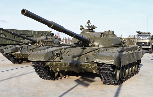 Северная Македония подарила Украине партию старых танков Т-72