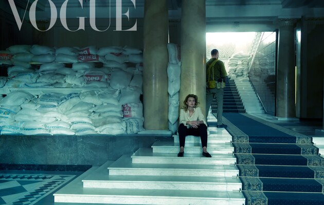 В сети продолжается флешмоб в поддержку Зеленской после ее фотосессии для Vogue