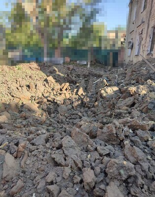 Війська РФ обстріляли спальний район Миколаєва: є загиблі та поранені