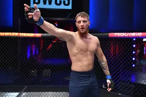 Украинский боец Потеря дебютировал в UFC с досрочного поражения