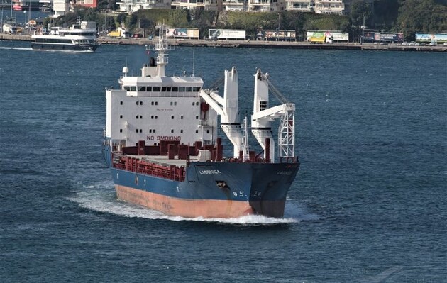 Ливан арестовал судно с ворованным украинским зерном – Bloomberg