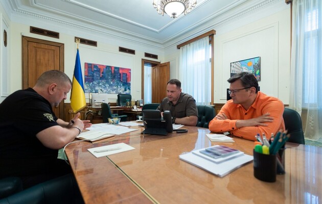 Україна та США обговорили потреби ЗСУ у новому форматі