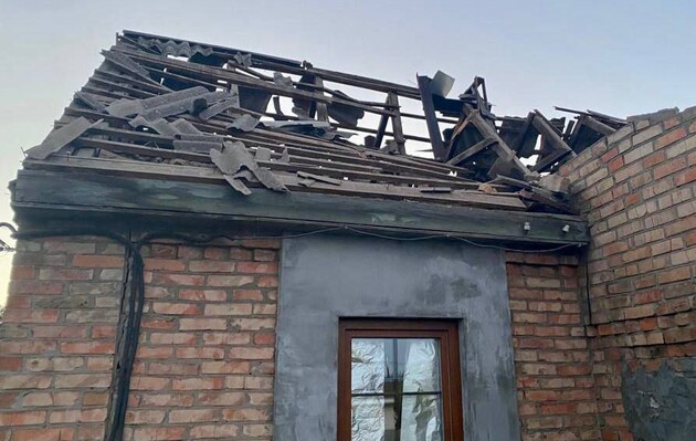 РФ обстреляла Днепропетровщину из РСЗО и ствольной артиллерии. Есть пострадавшие, повреждено полсотни домов
