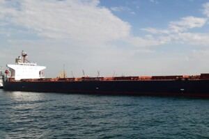 Из порта «Черноморск» вышли еще два судна с украинским зерном на борту