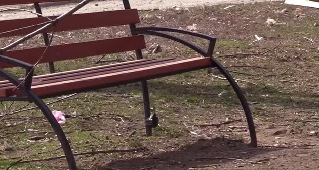 В Мариуполе россияне минировали детские площадки