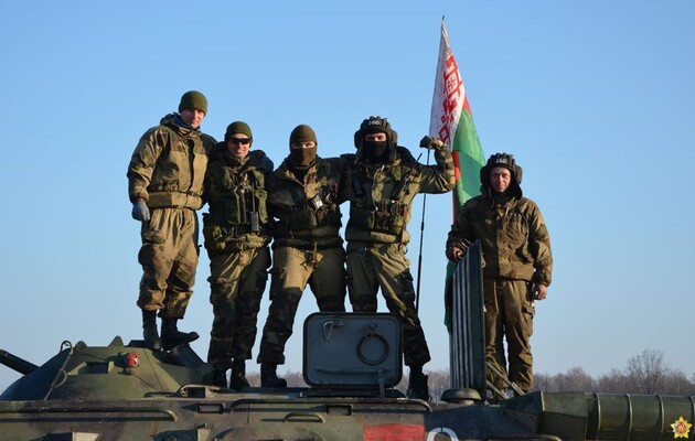 До 13 тисяч білоруських військових погодилися воювати проти України – Генштаб