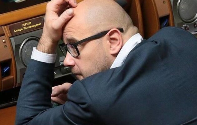 Святаш скрывается в России