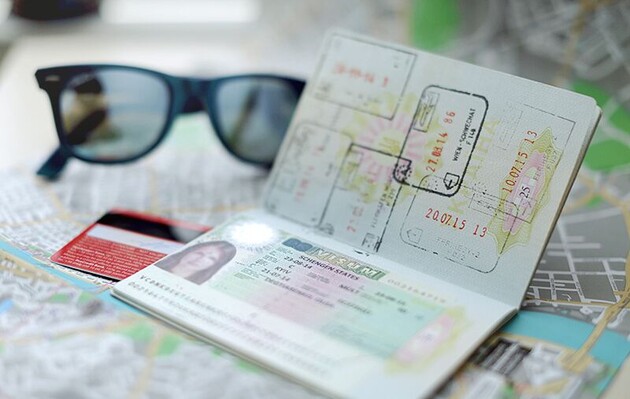 В МИДе сделали неутешительный прогноз по отмене виз для россиян