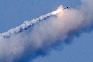 Ракетний удар по Житомирщині: росіяни атакували військовий аеродром