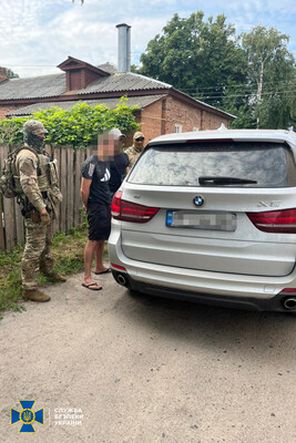 Правоохоронці затримали колаборанта, який «проводив» до околиць Києва техніку окупантів