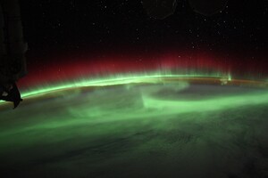 Астронавт NASA зробив захоплюючі знімки північного сяйва з космосу