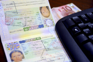 Греция и Кипр против запрета туристических виз для россиян