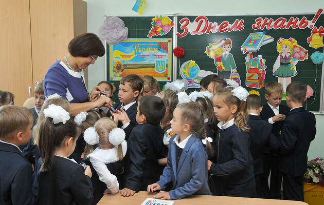 До 1 вересня – менше двох тижнів, водночас понад 22 тисячі українських учителів все ще за кордоном