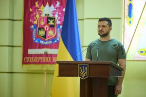 Около миллиона военных защищают Украину – Зеленский