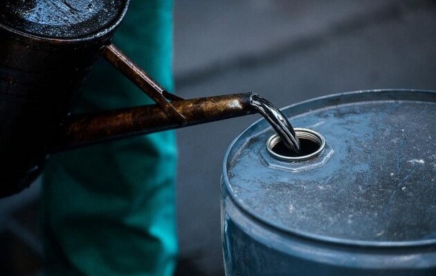 Сербия прекратит импорт российской нефти осенью