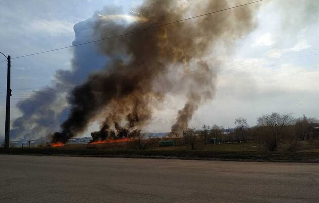 ВСУ уничтожили 17 оккупантов и существенно повредили Антоновский и Каховский мосты — ОК «Юг»