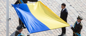 В Криму, Маріуполі та Херсоні: Зеленський пообіцяв повернути український прапор на всі українські території