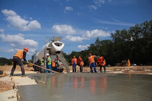 Релокация производства: во Львовской области строят современный хлебозавод