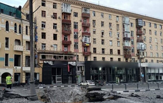 Оккупанты обстреляли два района Харькова: есть пострадавшие