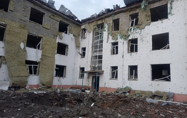 Війська РФ обстріляли Краматорськ і Слов'янськ: пошкоджено школу і житлові будинки