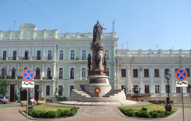 Одесская ОВА посоветовала Труханову демонтировать имперские памятники
