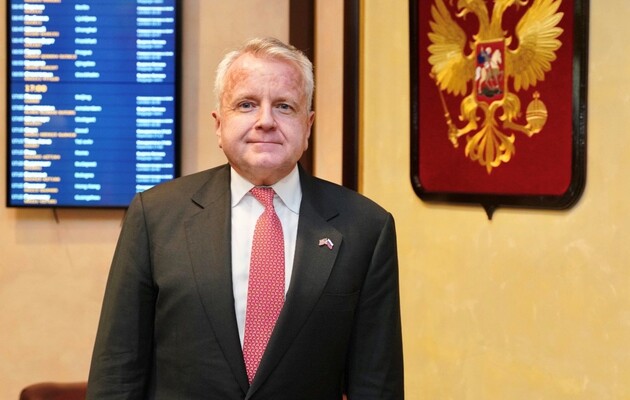 Джон Салливан завершил свою работу в роли посла США в РФ и покинул Москву