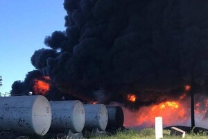 Ракетний удар по Кривому Рогу: окупанти влучили в нафтобазу