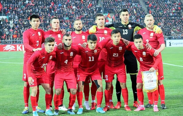 Выкинутая из всех футбольных соревнований сборная России сыграет матч против Кыргызстана