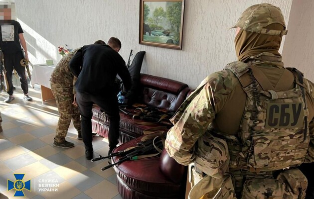 СБУ разоблачила сотрудничество украинских таможенников и контрабандистов с двойным гражданством