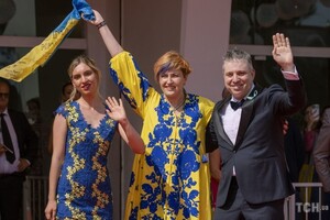 На Венецианском кинофестивале состоялась премьера фильма «Свобода в огне» о войне в Украине